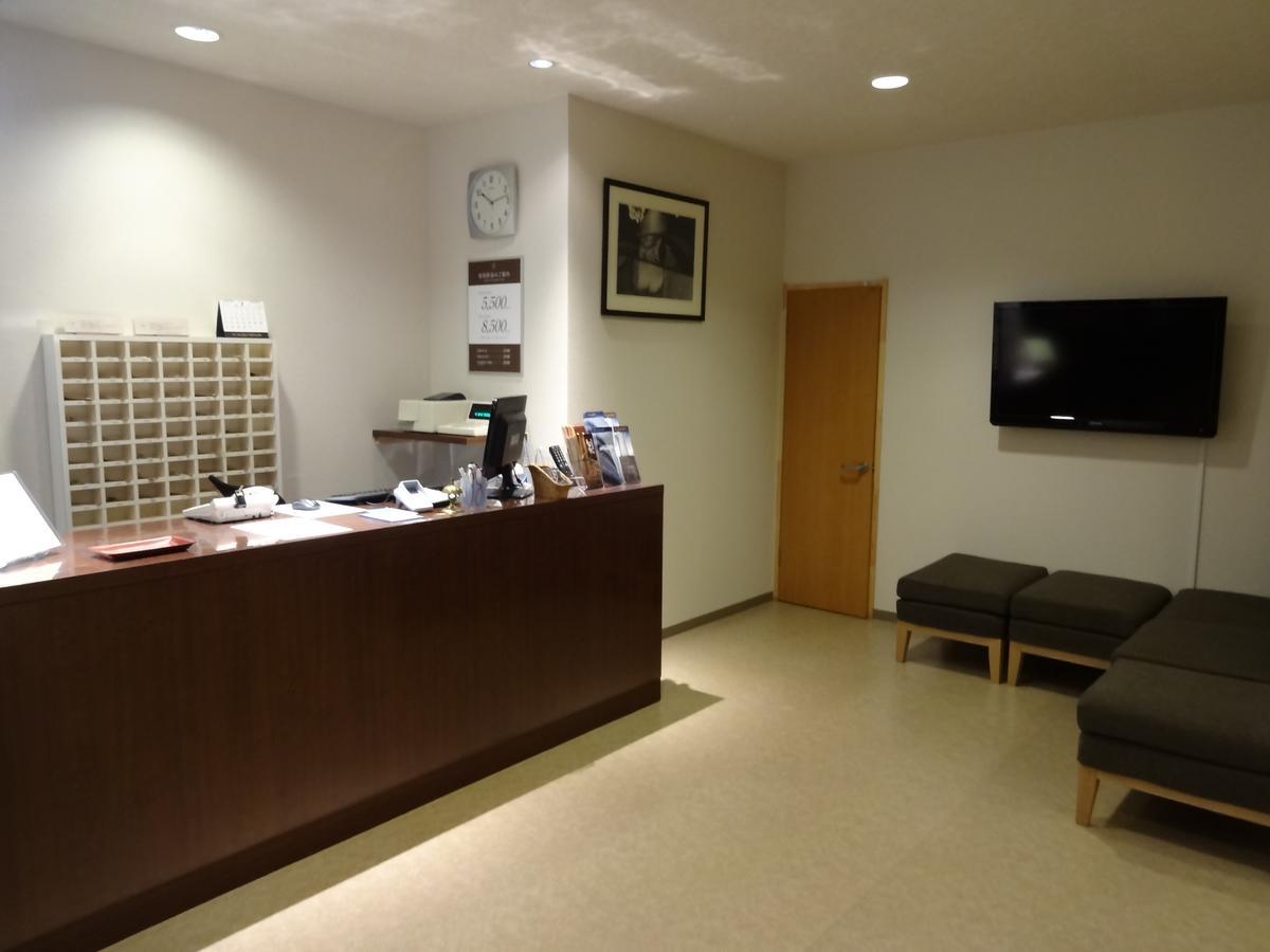 Ushiku City Hotel Ekimaekan Esterno foto